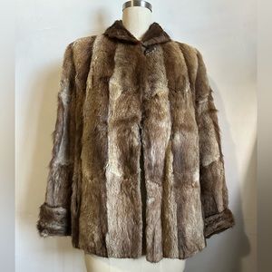 Beautifully Kept Vintage Swing Style Brown/Beige Fur Coat - Size M